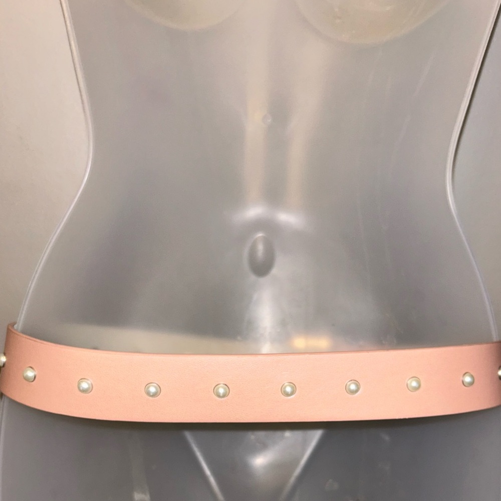 Pink belt with pearl studs - light blush gold buckle pearls soft girl - Picture 4 of 6